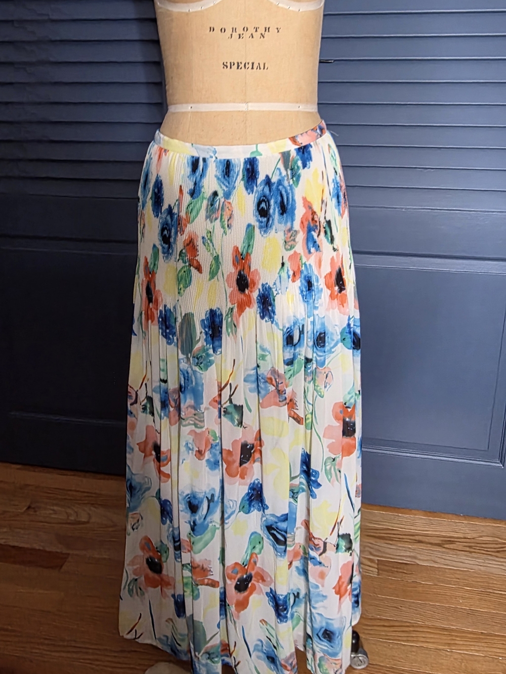 Floral Pleated Maxi Skirt - Multicolor